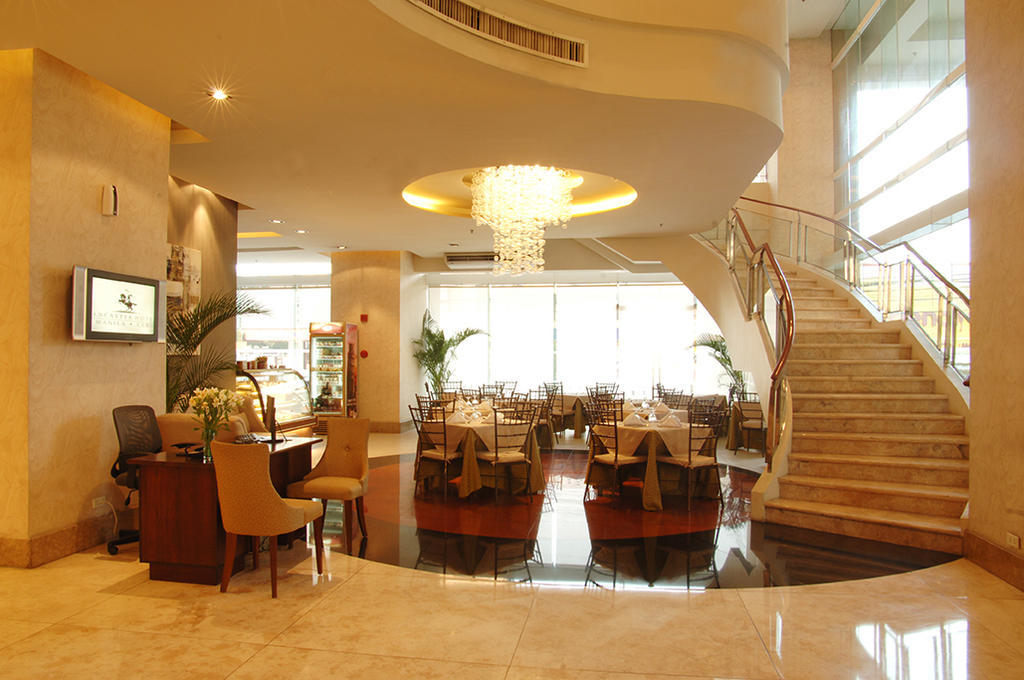 Lancaster Hotel Manila Zewnętrze zdjęcie